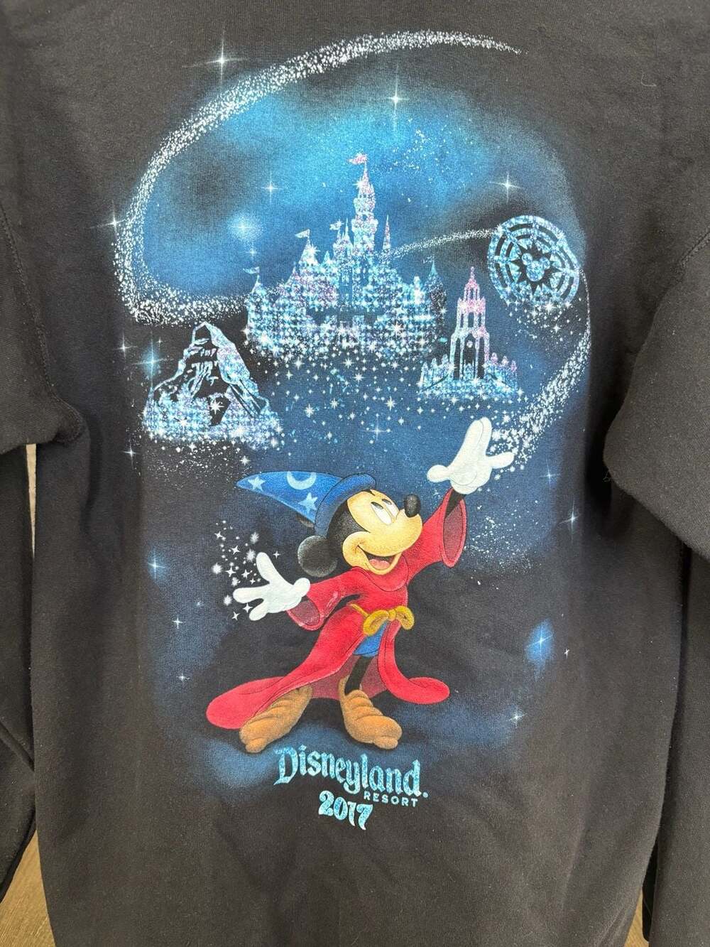 Disneyland Resort 2017 Sorcerer Mickey Mouse Fantasia Zip-Up Hoodie Black Size S